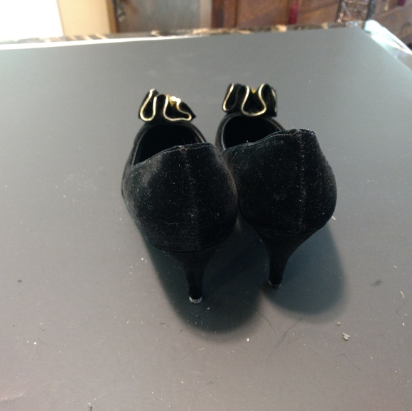 Mandarin Royale Women's shoes - Picture 1 of 4